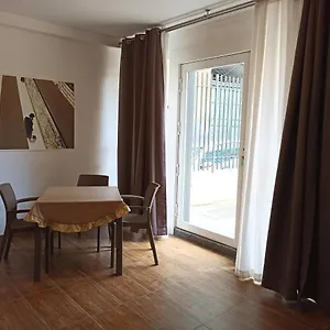 ** Affittacamere Duca Di Villena Italia