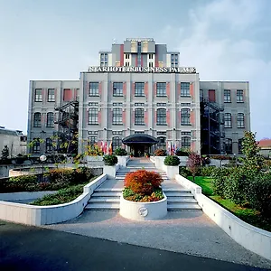 Starhotels Business Palace Szálloda Milánó