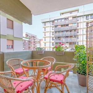 Gate - Luxury Guest house