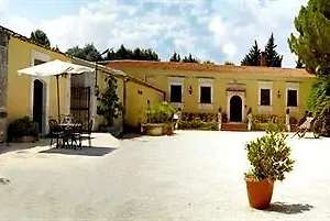 Masseria Damma , Case Monterosso Italy