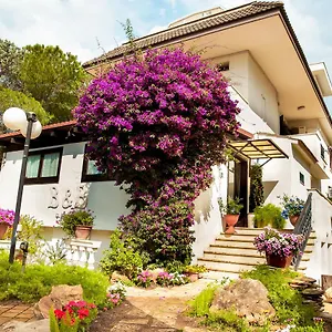 3* Bed & Breakfast Santa Fara